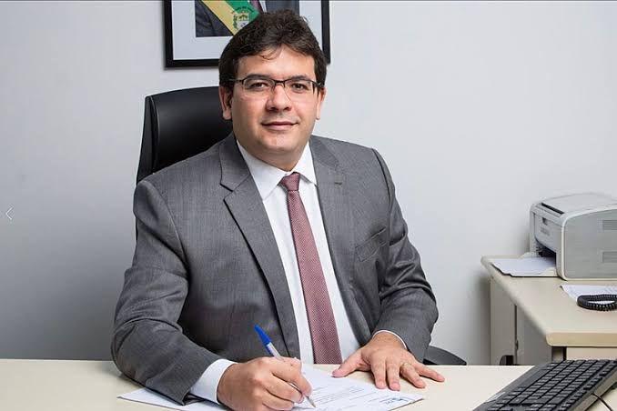 Rafael e Themístocles são diplomados governador e vice no auditório do TJ-PI