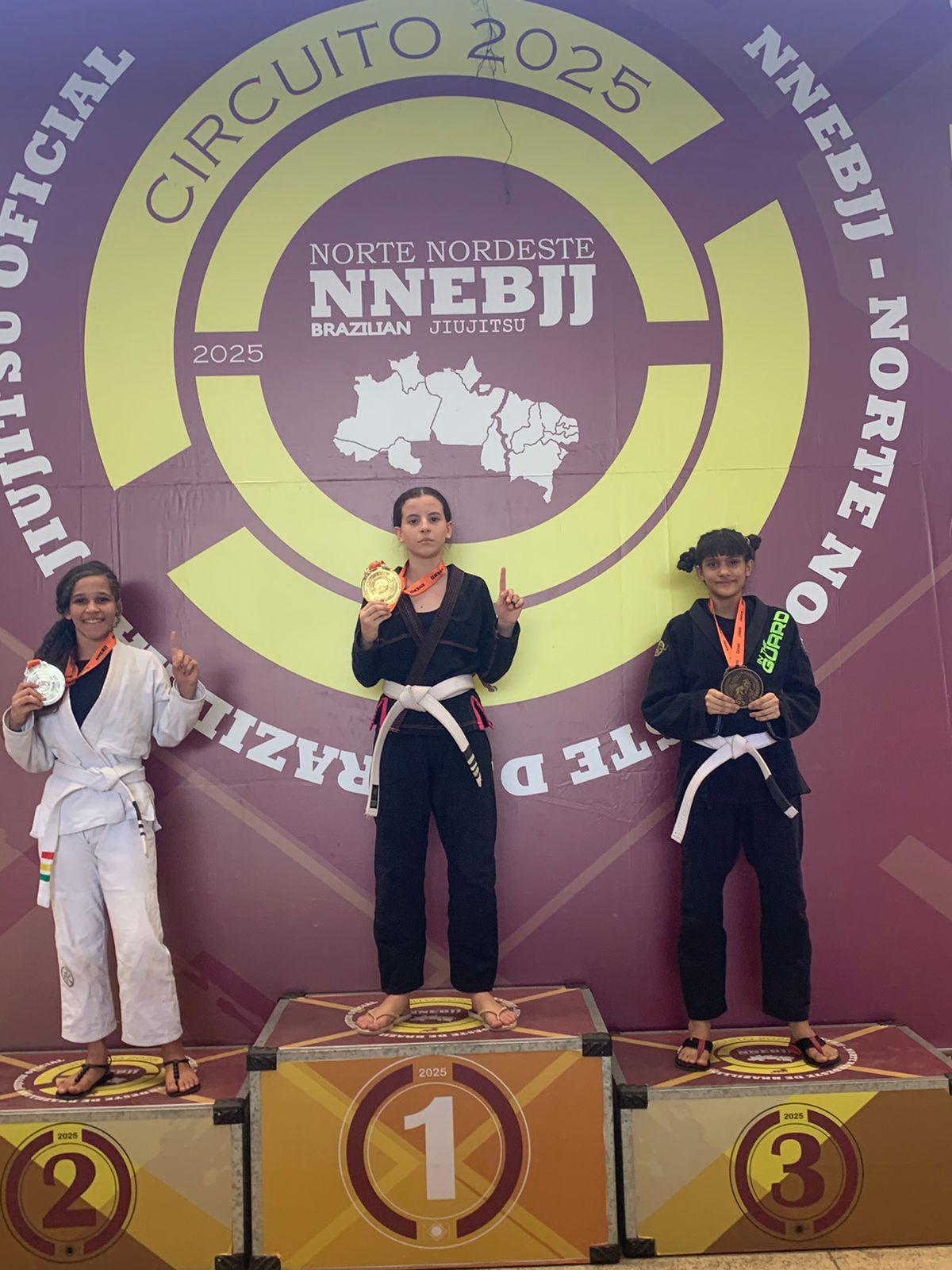 Castelense Larinha Leite é campeã de Jiu-Jitsu no Circuito Norte e Nordeste 2025 em Teresina
